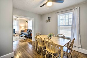 Dining - Historic Staunton Home ~ 1 Mi to Downtown! (Staunton)