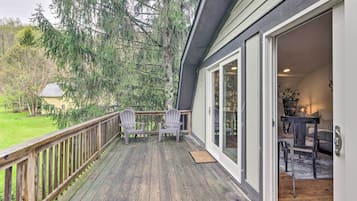 Apartment (2 Bedrooms) | Front of property