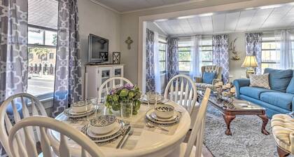 Crescent City Apartment w/ Easy Lake Access!