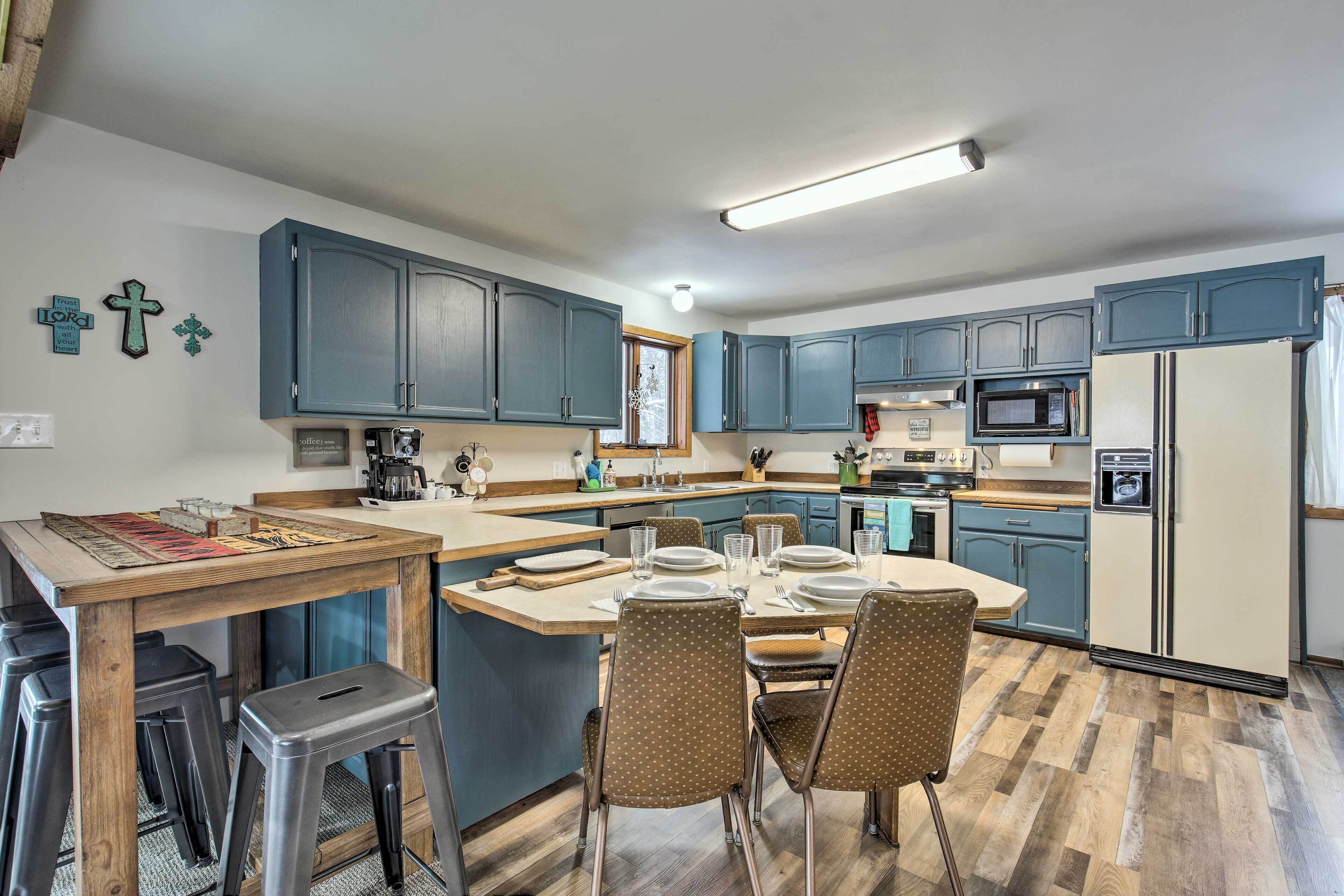 House (2 Bedrooms) | Interior