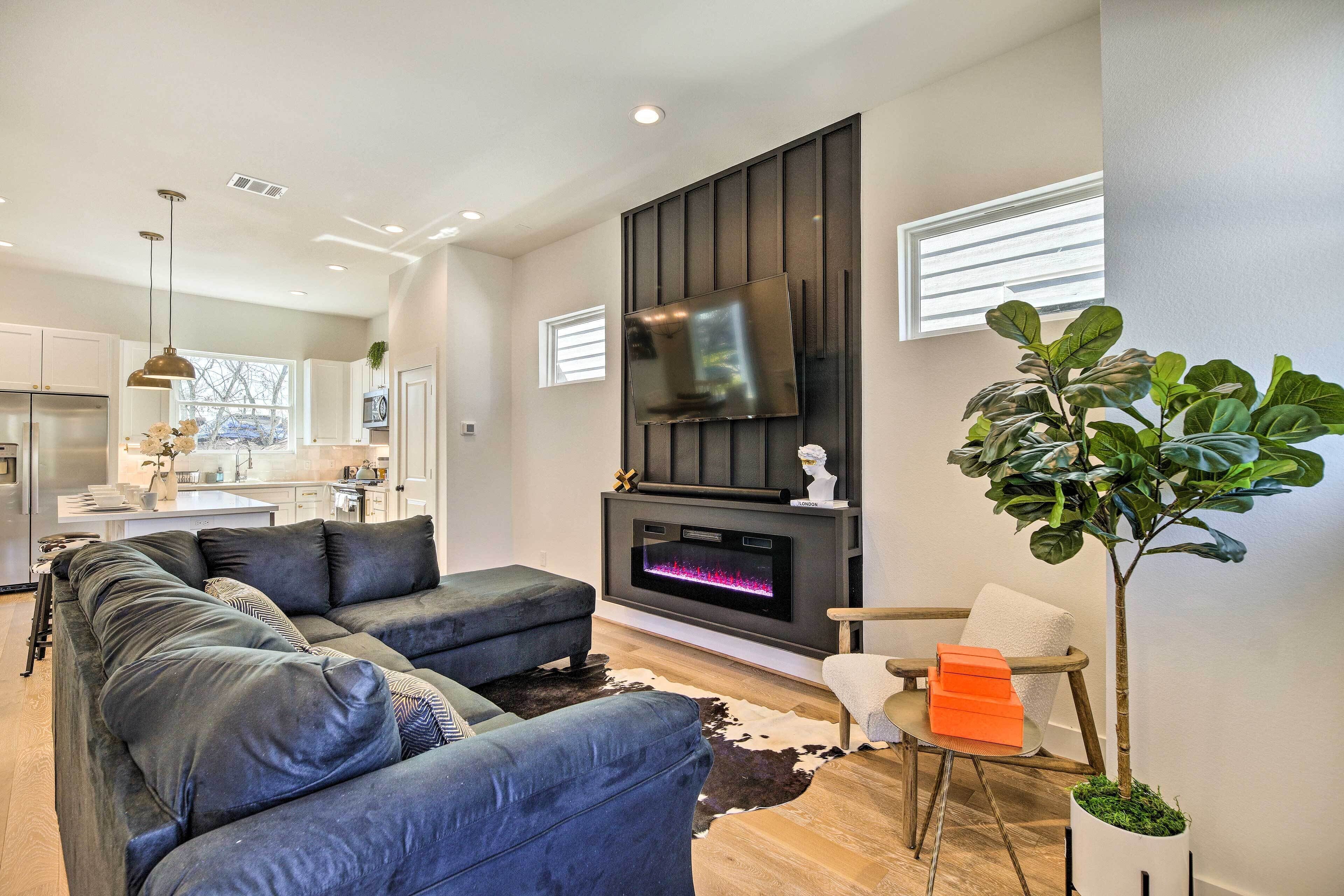 Houston Vacation Rental w/ Wifi Near Downtown