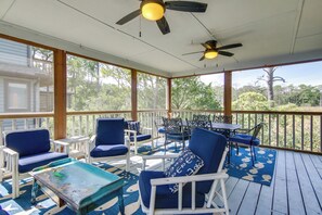 House (5 Bedrooms) | Interior