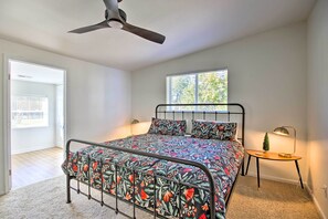 Interior - Anglers Paradise, 1 Mi to Broyles Recreation Area (Townville)