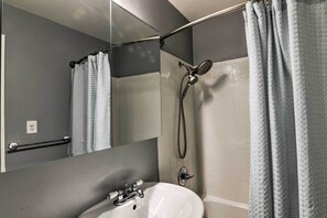 Apartment (1 Bedroom) | Interior - Anchorage Vacation Rental in Walkable Area! (Anchorage)
