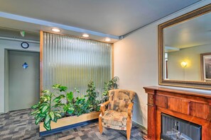 Apartment (1 Bedroom) | Interior - Anchorage Vacation Rental in Walkable Area! (Anchorage)