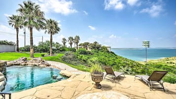 独立别墅 (3 Bedrooms) | 泳池 | 室外游泳池