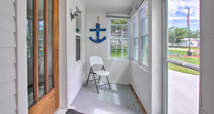 Harpers Ferry Escape: Near Hiking & Kayaking