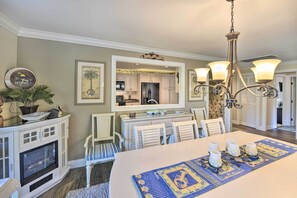 Interior - Palmetto Dunes Villa w/ Deck & Lagoon Views! (Hilton Head Island)