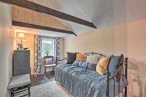 Cottage (2 Bedrooms) | Intérieur