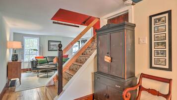 Cottage (2 Bedrooms) | Interior