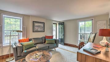 Cottage (2 Bedrooms) | Bahagian dalam