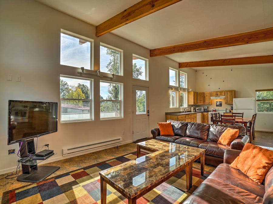 House (2 Bedrooms) | Front of property