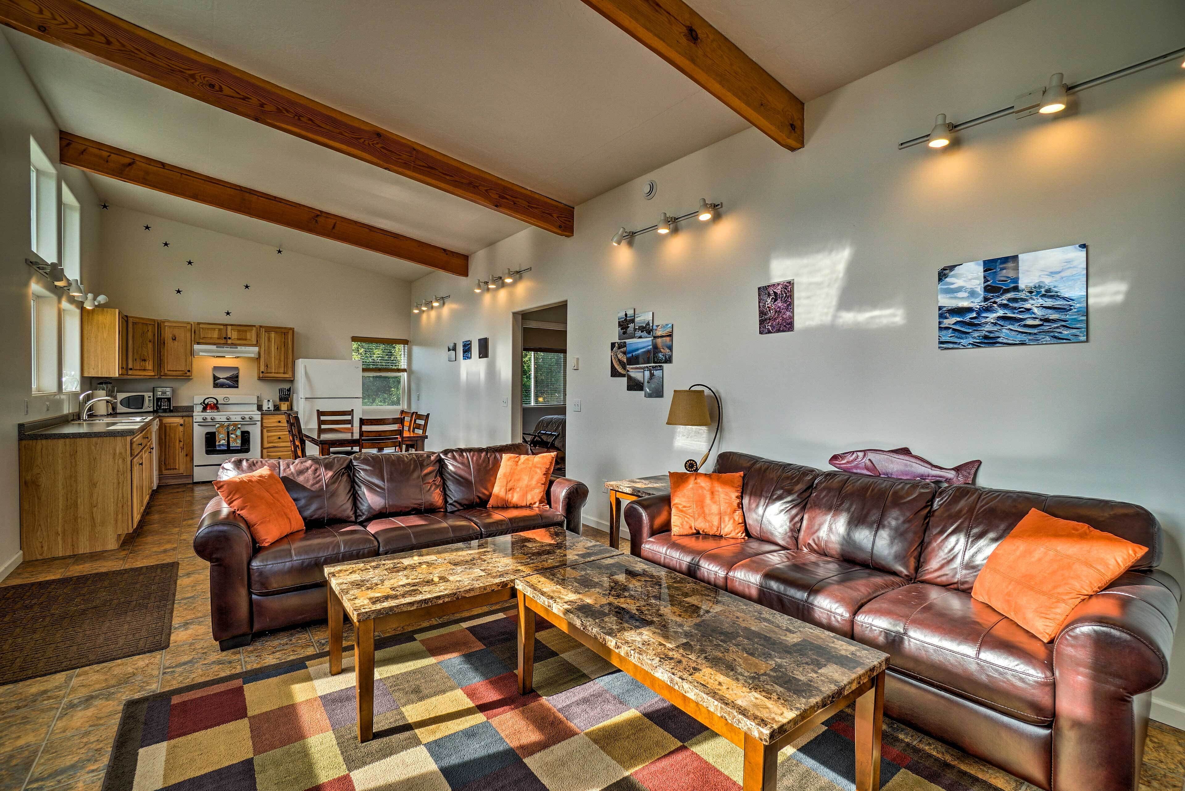 House (2 Bedrooms) | Interior