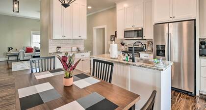 Ideally Located 'penne Place' w/ Deck & Grill