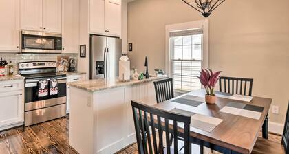Ideally Located 'penne Place' w/ Deck & Grill