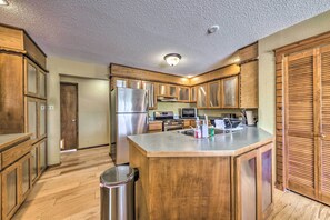 House (5 Bedrooms) | Interior - Walk to Golf Course: Home w/ Deck in Ruidoso! (Ruidoso)