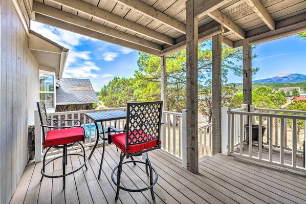 House (5 Bedrooms) | Interior - Walk to Golf Course: Home w/ Deck in Ruidoso! (Ruidoso)