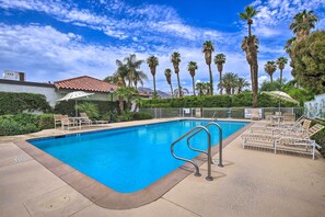 Apartment (2 Bedrooms) | Interior - Rancho Mirage Condo on Fairway w/ Resort Amenities (Rancho Mirage)