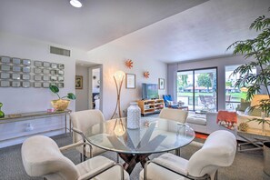 Apartment (2 Bedrooms) | Interior - Rancho Mirage Condo on Fairway w/ Resort Amenities (Rancho Mirage)