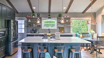 Cottage (4 Bedrooms) | Interior