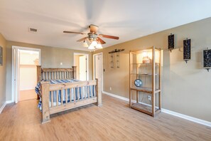 單棟房屋 (3 Bedrooms) | 內部