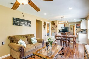 單棟房屋 (3 Bedrooms) | 內部