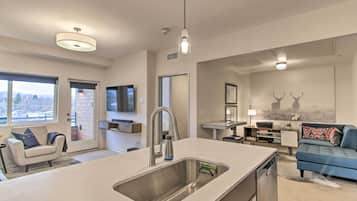 Apartment (1 Bedroom) | Interior