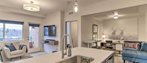 Apartment (1 Bedroom) | Interior