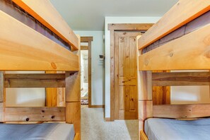 บ้านพัก (4 Bedrooms) | ภายใน