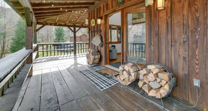 Hilltop Walton Getaway With Picturesque Views!