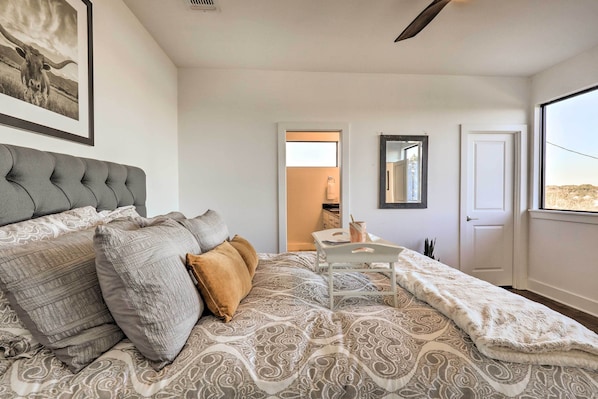 House (2 Bedrooms) | Interior - Lake Granbury Views + Game Room! Modern Escape (Granbury)