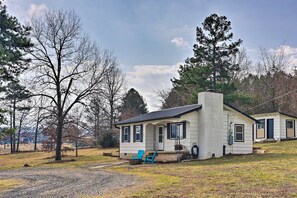 Cottage (2 Bedrooms) | Interior