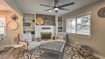 Cottage (2 Bedrooms) | Interior