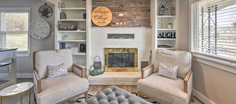 Hodgen Cottage on 650 Acres, Cozy & Scenic