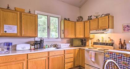 Apartment w/ Shared Deck & View of Cowanesque Lake