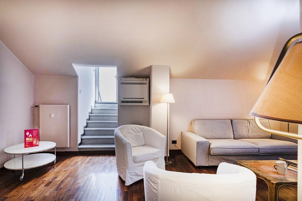 Garibaldi Attic in Genova