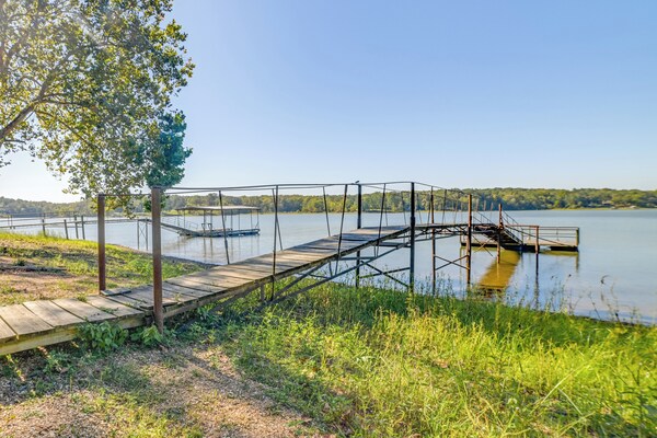 Screened Porch! Lakefront Gem In Boyd's Branch Bay - Kentucky Lake