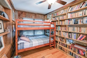 Casa (2 Bedrooms) | Interior