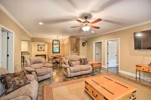 Cottage (6 Bedrooms) | Interior