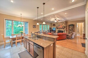 Interior - Townville Lakefront Cottage w/ Private Dock! (Townville)