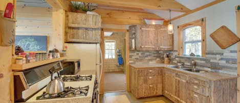 Cottage (3 Bedrooms) | Interior