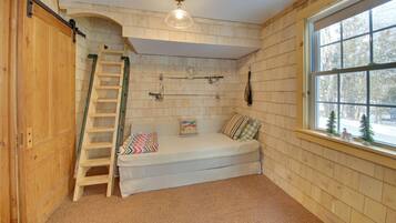 Cottage (3 Bedrooms) | Interior