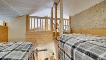 Cottage (3 Bedrooms) | Interior