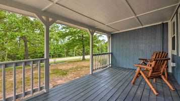 Cottage (2 Bedrooms) | Interior