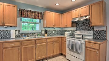 Cottage (2 Bedrooms) | Interior