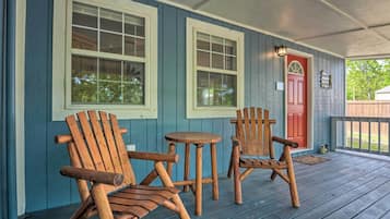 Cottage (2 Bedrooms) | Interior