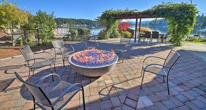 Lake Lovers Oasis: Hot Tub & Mt Rainier View!