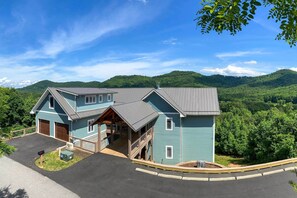 Front of property - Mountain Refuge w/ View, 12 Mi to Asheville! (Candler)