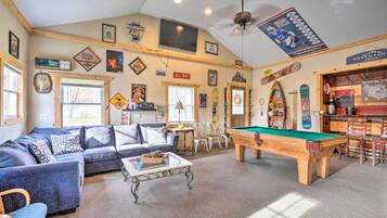 House (Multiple Bedrooms) | Interior