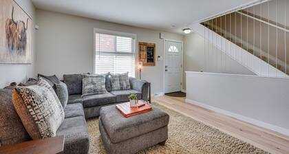 7 Mi to Dtwn Denver: Dog-friendly Arvada Home